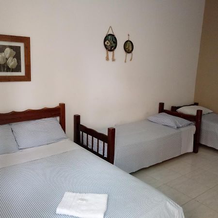 Hotel Pousada Dos Chales กัมโปส โดส กอยตากาเซส ภายนอก รูปภาพ