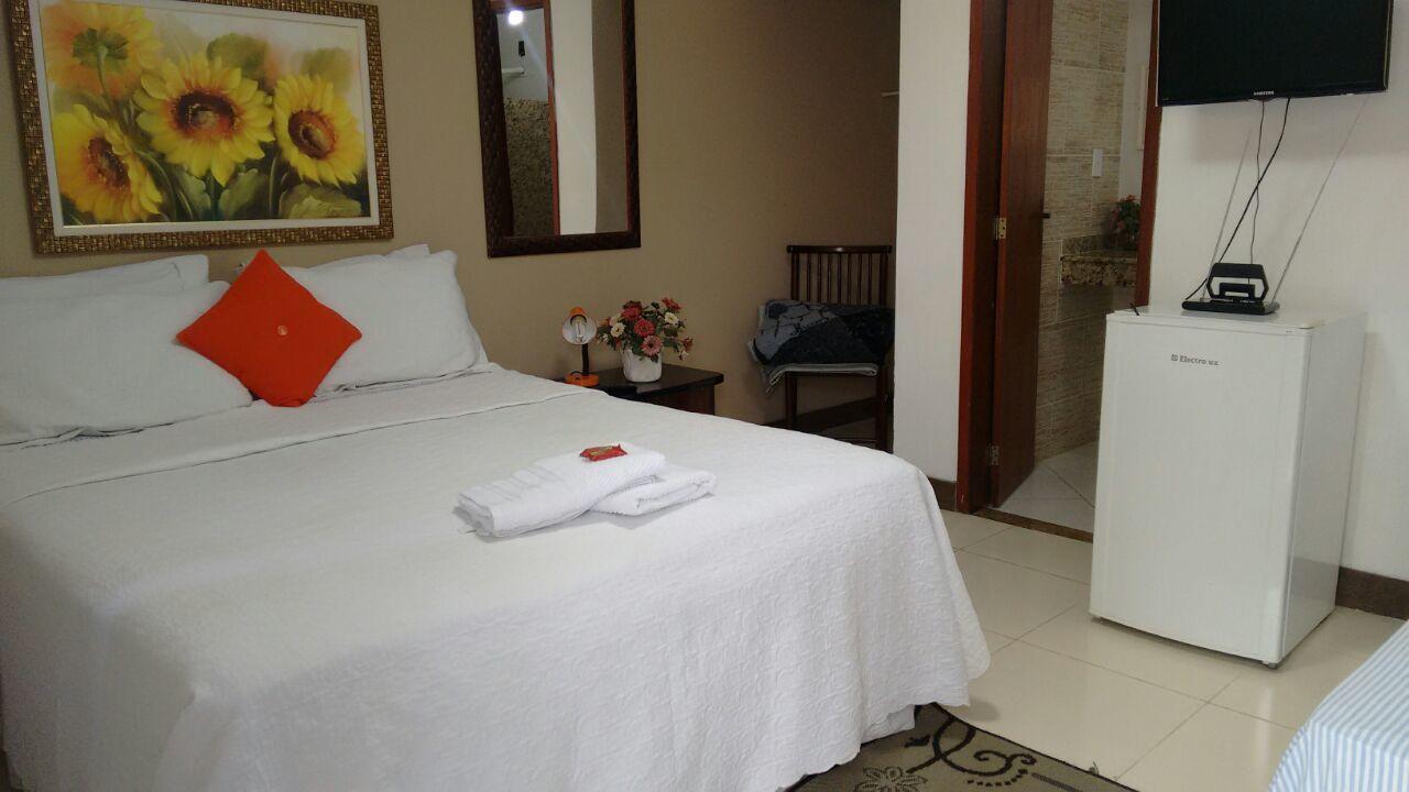 Hotel Pousada Dos Chales กัมโปส โดส กอยตากาเซส ภายนอก รูปภาพ