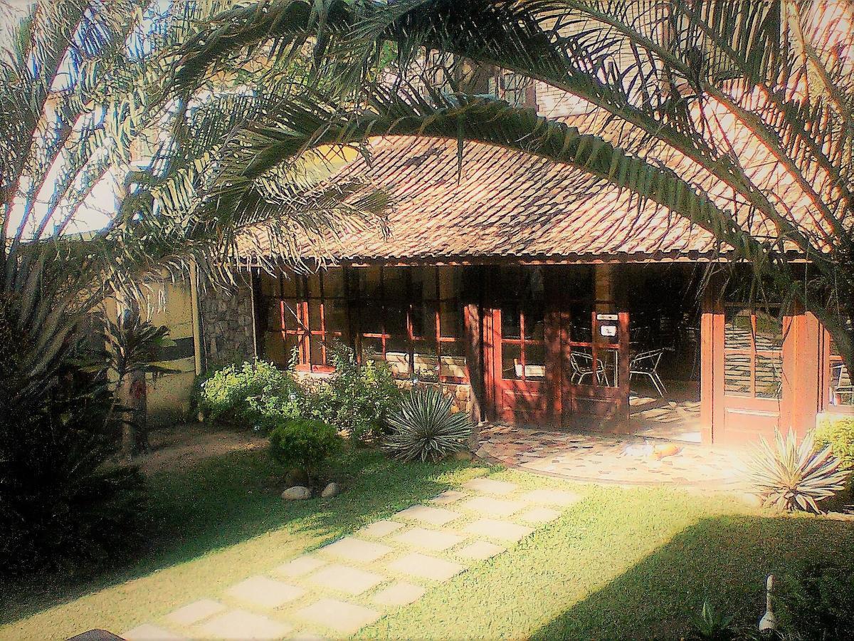 Hotel Pousada Dos Chales กัมโปส โดส กอยตากาเซส ภายนอก รูปภาพ